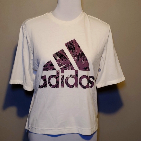 adidas Tops - NWT Adidas Crop Athletic Wear Top